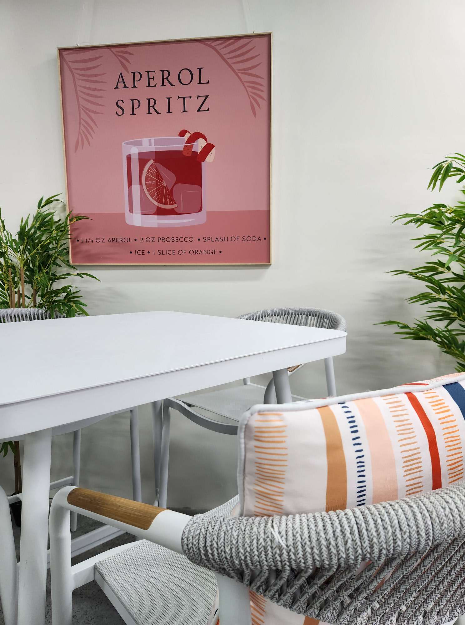 7 Things to Consider When Purchasing Outdoor Wall Art