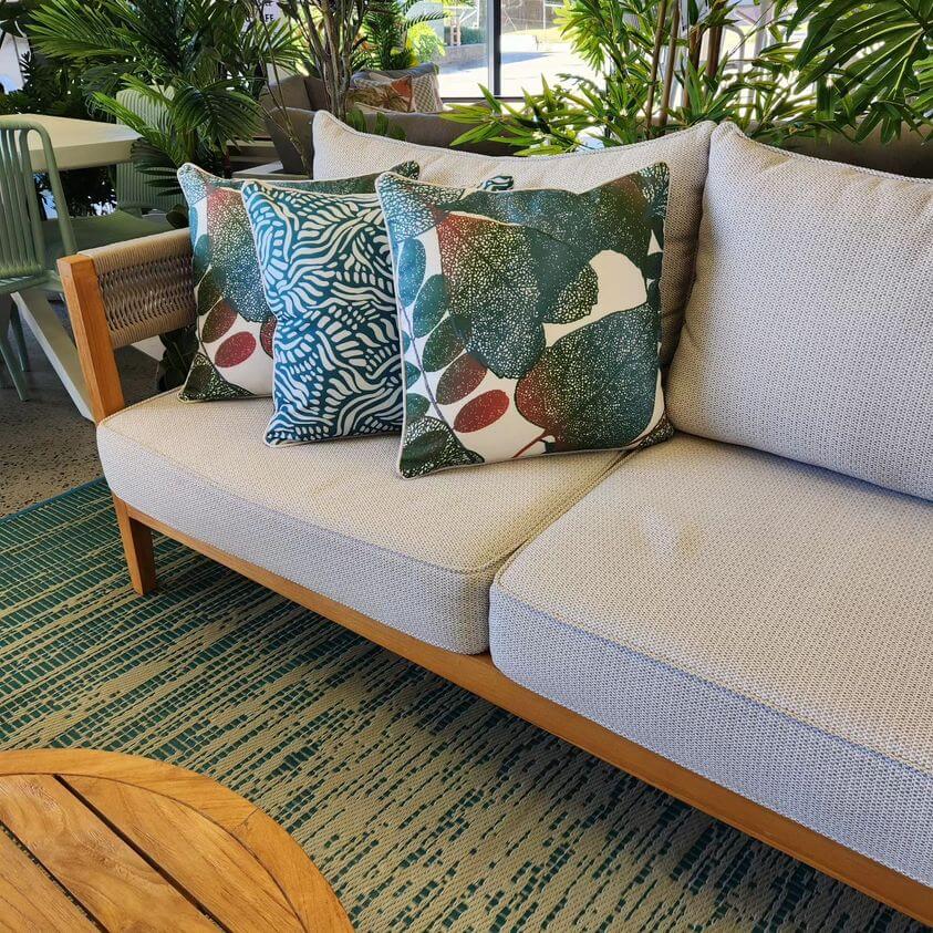 Bondi Vision - 45 x 45 cm Piped Outdoor Cushion