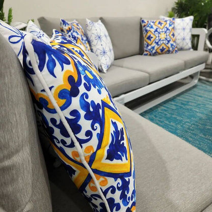 Bondi Porto Paradise - 45 x 45 cm Piped Outdoor Cushion