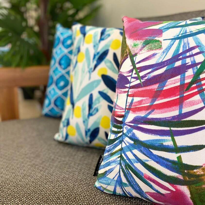 Tahiti Coastal Crush - 43 x 43 cm Outdoor Cushion